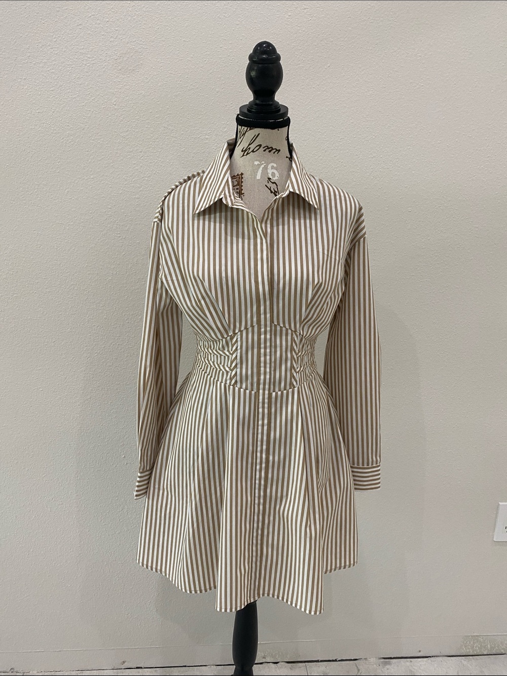 Steve Madden Tan and White Striped Long Sleeve Shirt Dress. Sz Sm. NWT - Picture 6 of 10